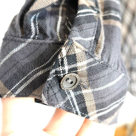 J.Jill Long Multi Plaid Button Down Blouse Tan Black White Size Medium Petite - Picture 12 of 14